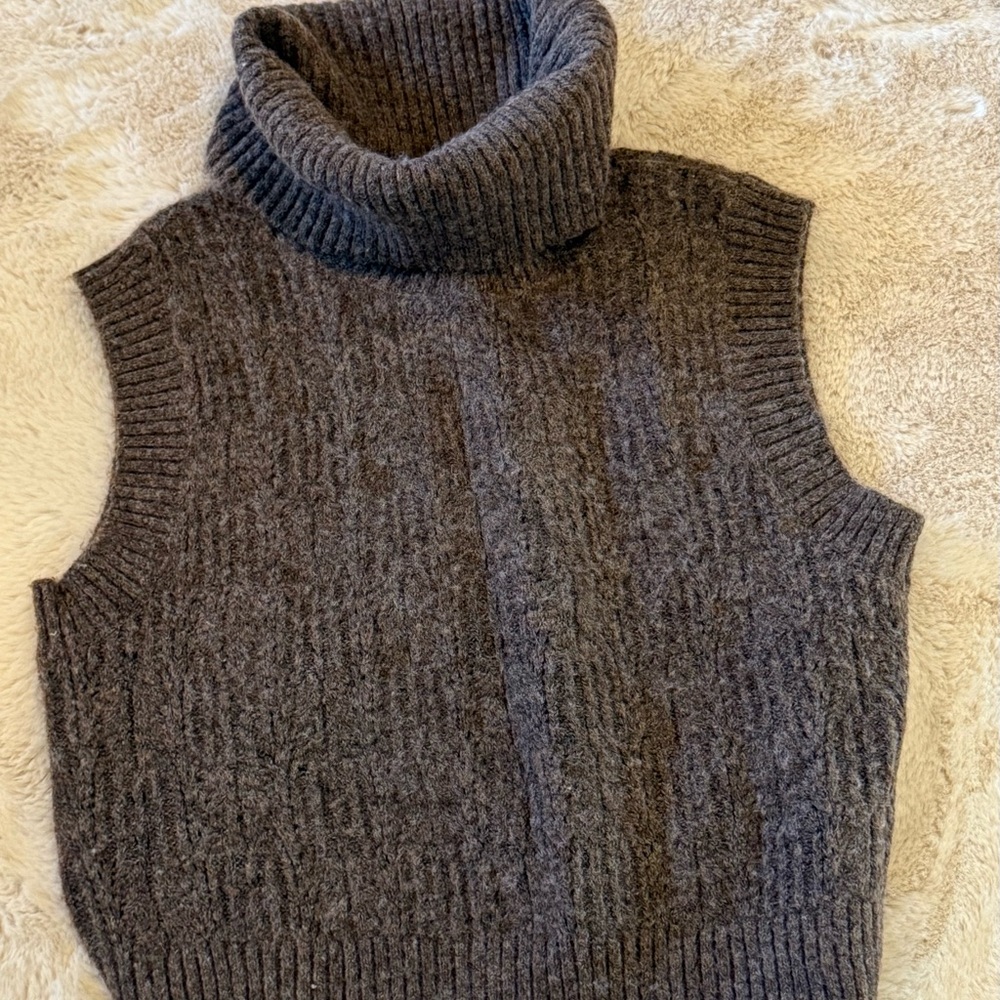 Kerisma Brown Turtleneck Sweater Vest